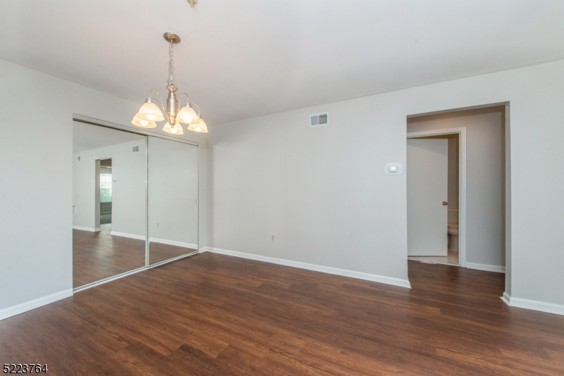 Seasons Glen - Residential Lease