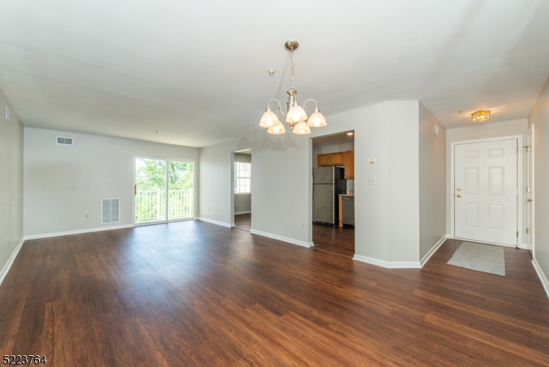 Seasons Glen - Residential Lease