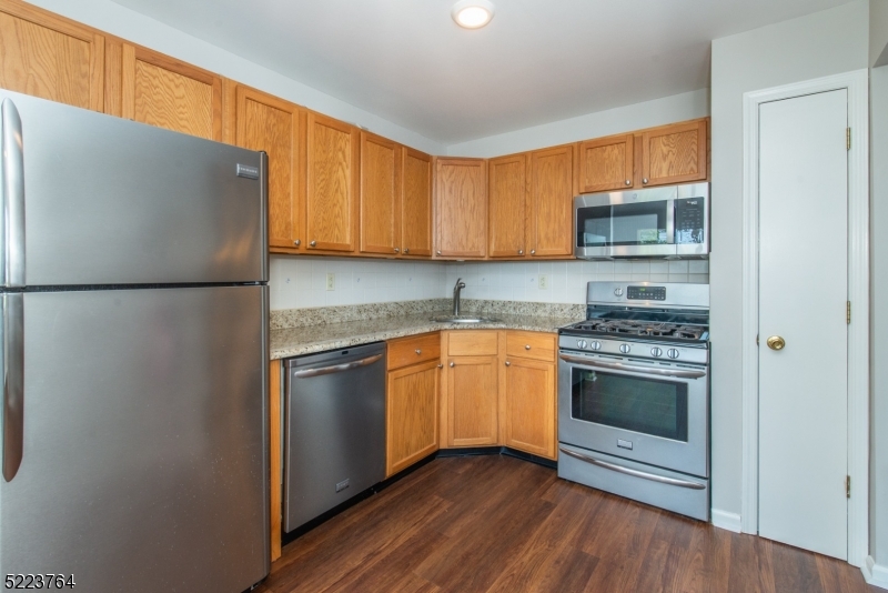 Seasons Glen - Residential Lease