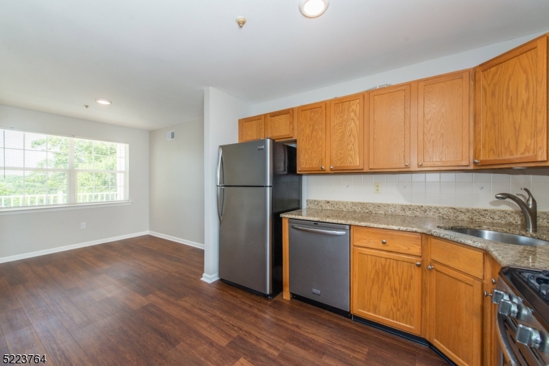 Seasons Glen - Residential Lease