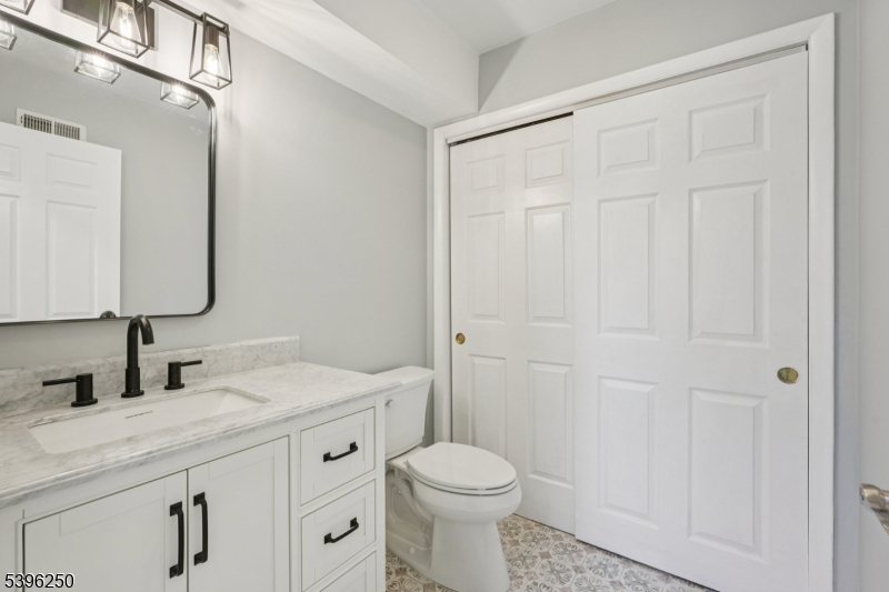 Changebridge at Montville - Residential