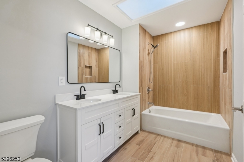 Changebridge at Montville - Residential