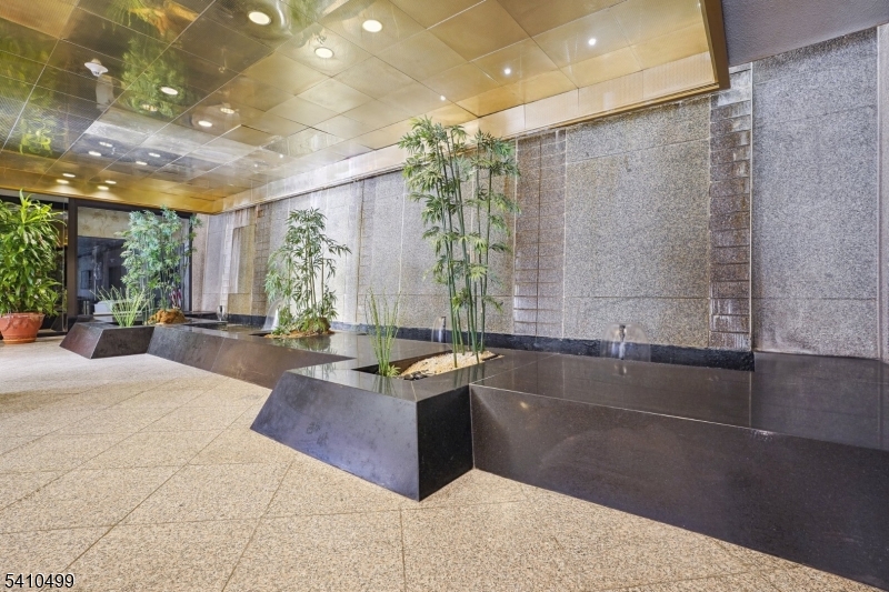 Claridge House 2 - Residential