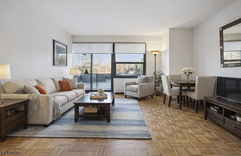 Claridge House 2 - Residential