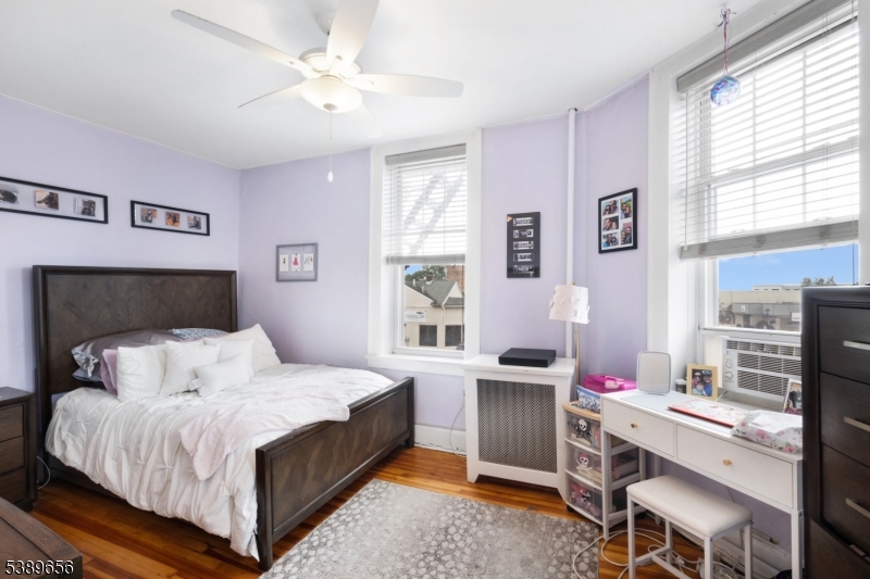 Caldwell Boro Twp., New Jersey 07006, United States, 2 Bedrooms Bedrooms, ,1 BathroomBathrooms,Residential,Active,238745