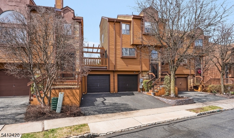 Townsquare Village - Residential