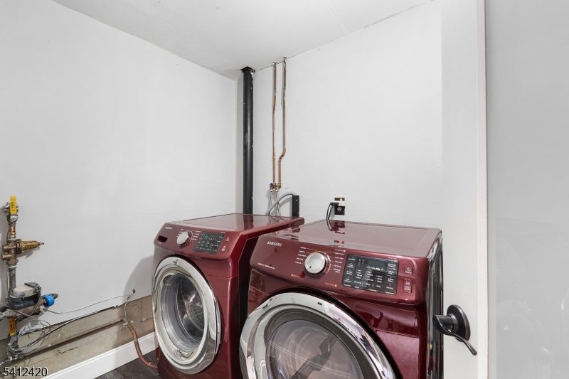 Townsquare Village - Residential