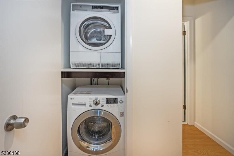 South Green I - Residential Lease