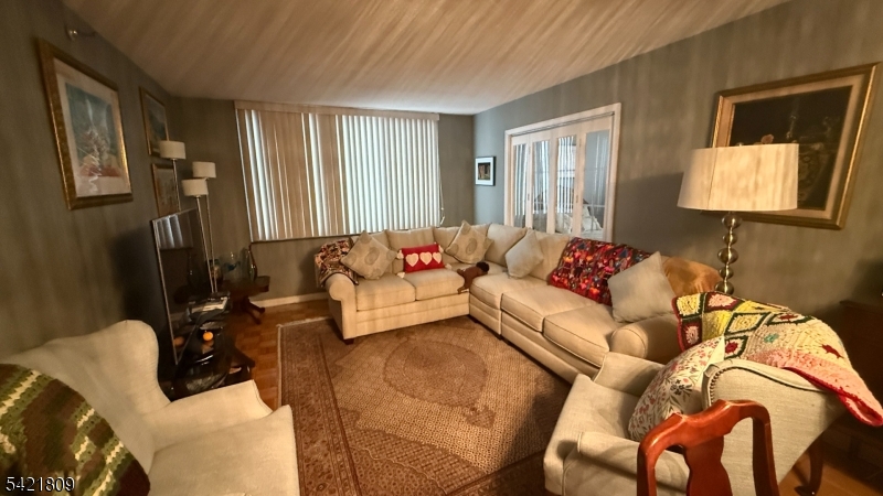 World Plaza Condo - Residential