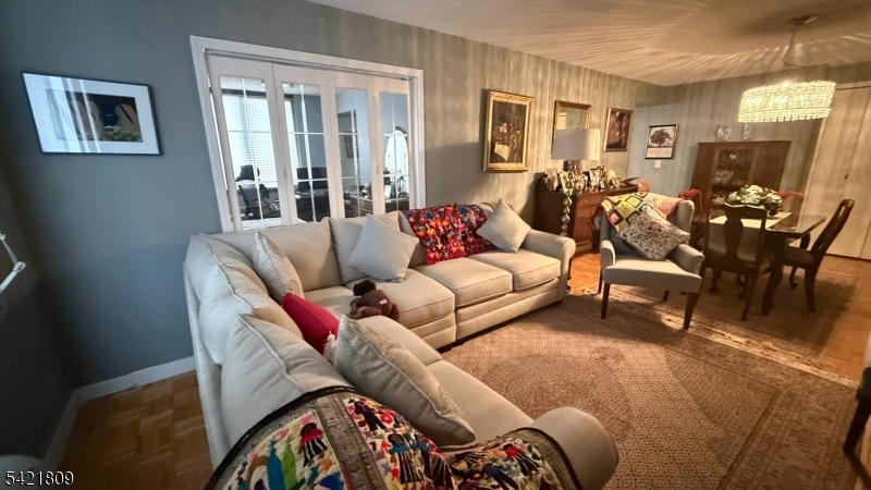 World Plaza Condo - Residential