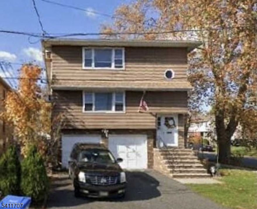 First floor unit 3 Bed 2 Bath at very convenient location for NY commuters. House will be freshly painted and wood floor is polished in entire house. Kitchen floor is new. All bed room has double door closet and master bed has bathroom and walk in closet. Installed celling lights. One car garage and one parking spot,Use of yard shared, Lawn will be taken care by landlord and snow will be tenant responsibilities.