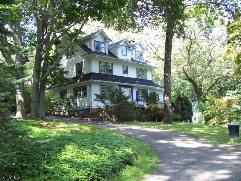 The Hill Section - Residential Lease