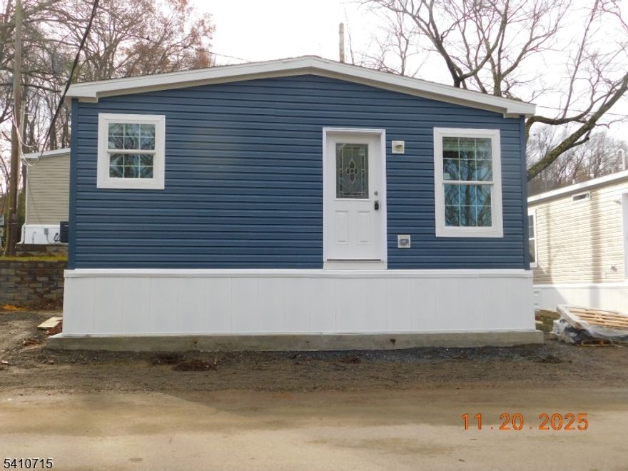 Available as a pre construction sale. Photo is of 11 Front Street which is the same house in a different color. Outstanding new homes situated in Highlander Hills Estates , a 55+ leased land community with no real estate taxes.Wood Frame construction with 2" x 6" exterior frame walls with 5 1/2" of insulation in walls. Thermopane windows, vinyl siding. Easy living in quality new construction living space. Professionally designed homes offer beautiful kitchen, large laundry room with 2 bedrooms and 2 baths. Gas heat and central A/C. Private ceramic tile bath off of primary bedroom . Water, sewer garbage and recycling all included in the monthly fee.Financing available.