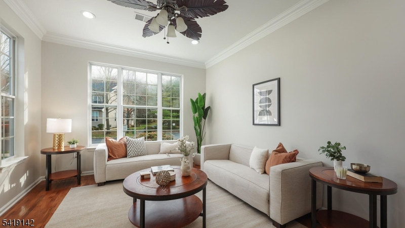 Montgomery Hills - Residential