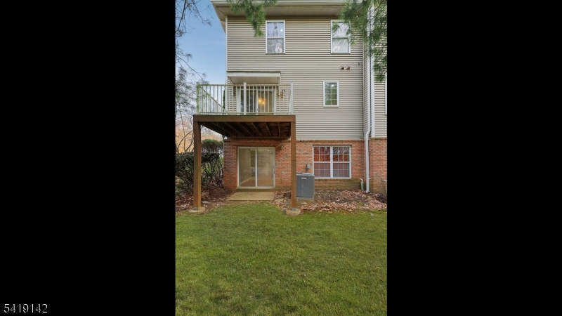 Montgomery Hills - Residential