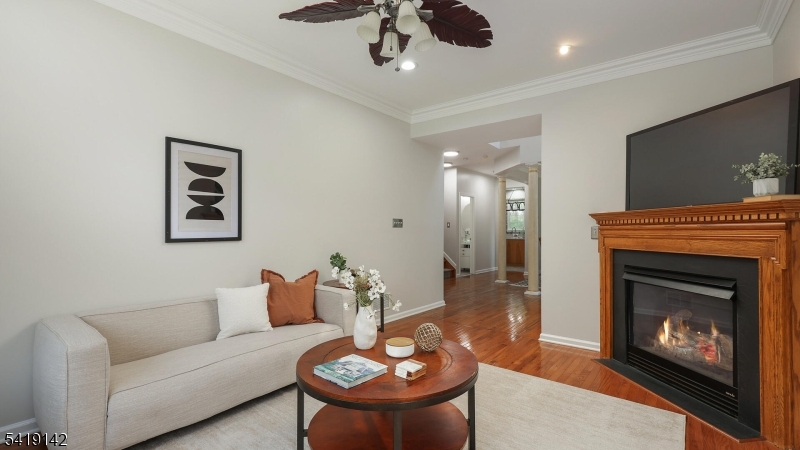 Montgomery Hills - Residential