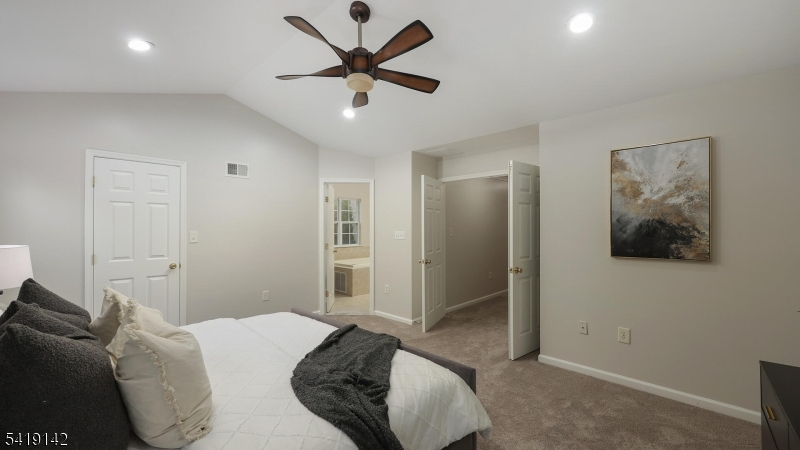 Montgomery Hills - Residential