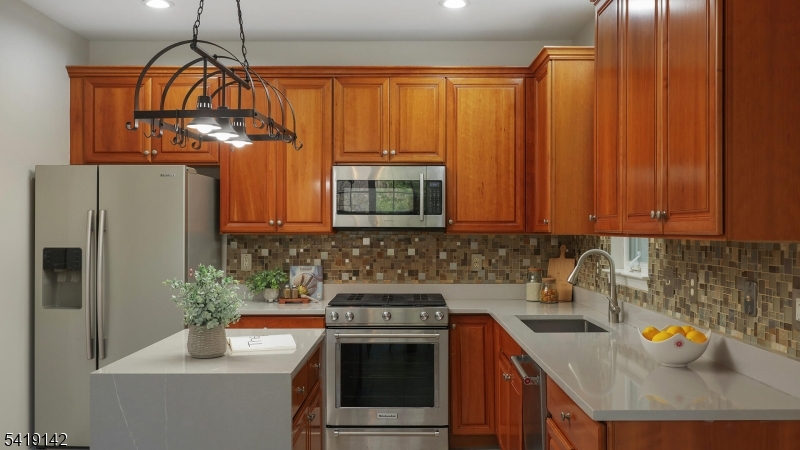 Montgomery Hills - Residential