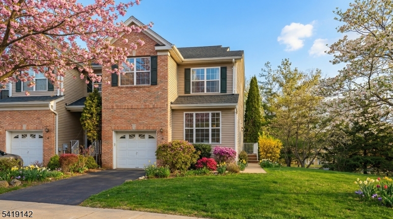 Montgomery Hills - Residential