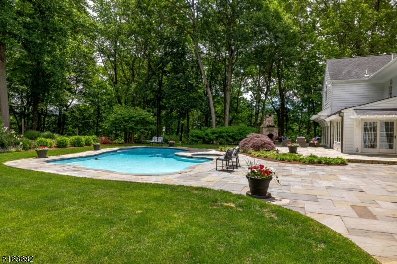 Bernardsville Mountain - Residential