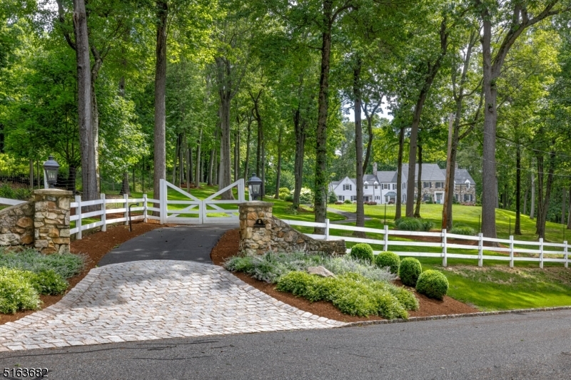 Bernardsville Mountain - Residential