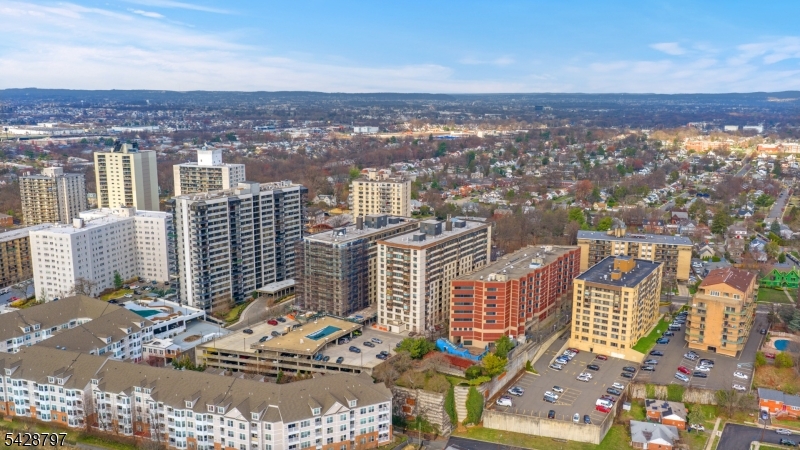 World Plaza - Residential