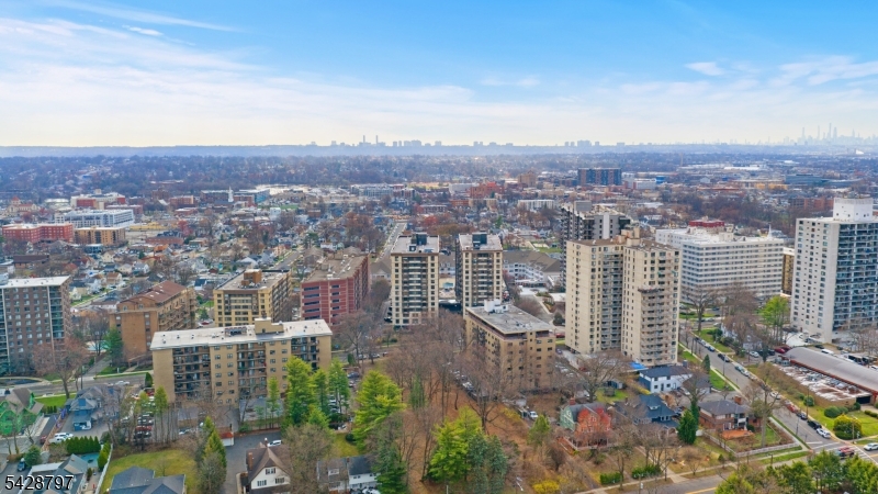 World Plaza - Residential