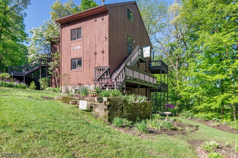 2 Davos Dr, unit 2 2