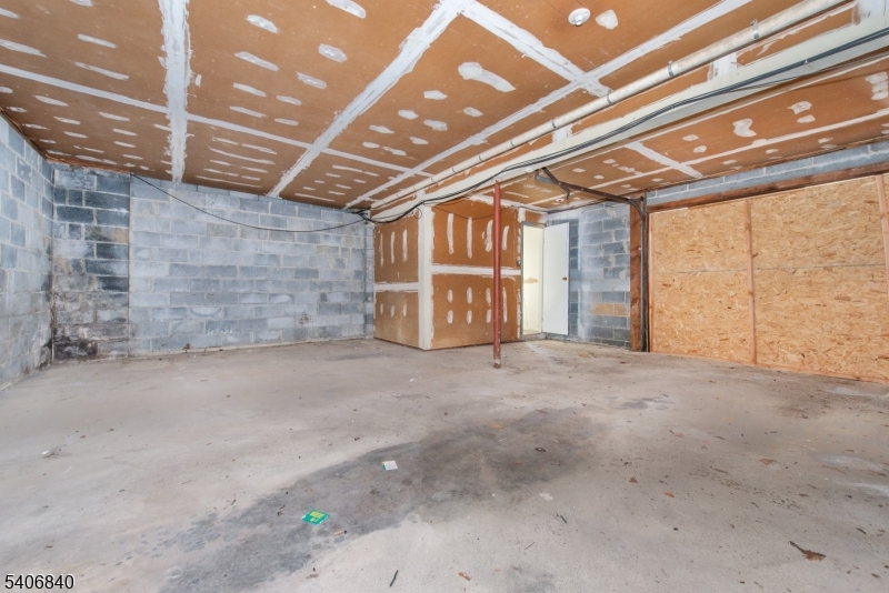 Richard Mine - Residential