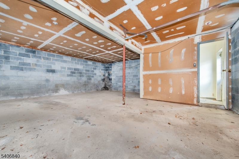 Richard Mine - Residential