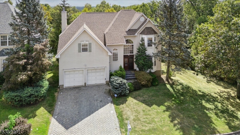 Green Brook Twp., New Jersey 08812, United States, 4 Bedrooms Bedrooms, ,3 BathroomsBathrooms,Residential,Active,211296