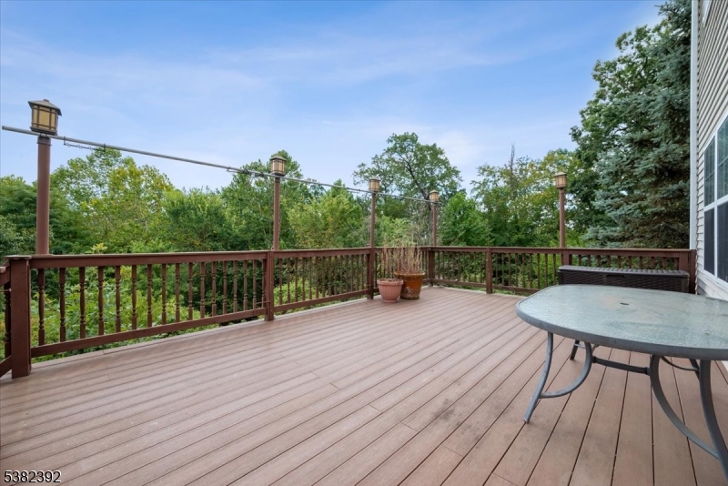 Green Brook Twp., New Jersey 08812, United States, 4 Bedrooms Bedrooms, ,3 BathroomsBathrooms,Residential,Active,211296