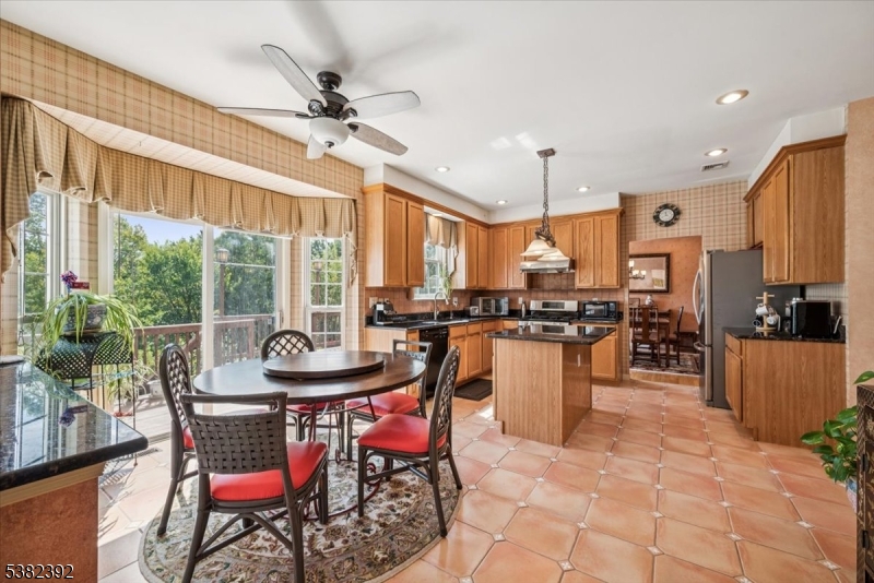 Green Brook Twp., New Jersey 08812, United States, 4 Bedrooms Bedrooms, ,3 BathroomsBathrooms,Residential,Active,211296