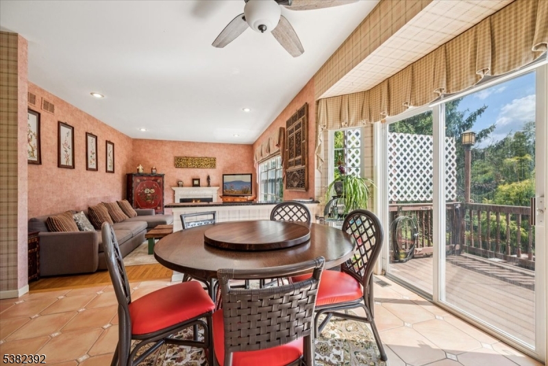 Green Brook Twp., New Jersey 08812, United States, 4 Bedrooms Bedrooms, ,3 BathroomsBathrooms,Residential,Active,211296