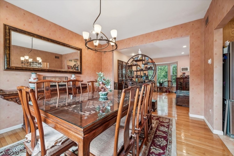 Green Brook Twp., New Jersey 08812, United States, 4 Bedrooms Bedrooms, ,3 BathroomsBathrooms,Residential,Active,211296