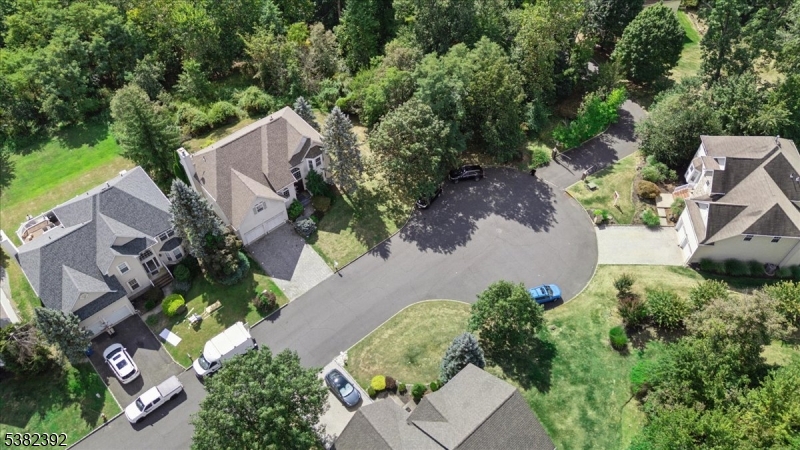 Green Brook Twp., New Jersey 08812, United States, 4 Bedrooms Bedrooms, ,3 BathroomsBathrooms,Residential,Active,211296