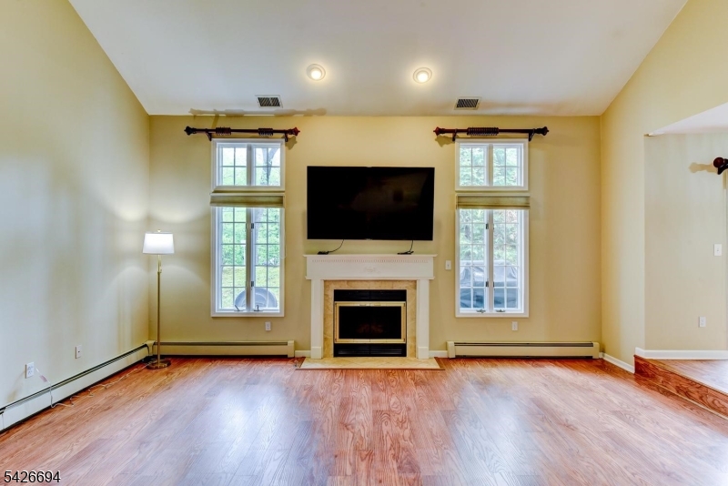 French Hill - Residential