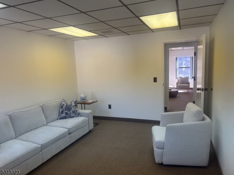 Somerville Boro, New Jersey 08876, United States, ,Residential,Active,227736