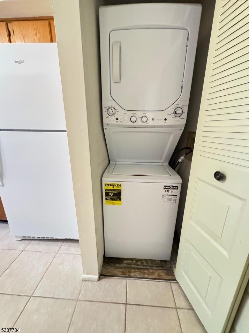 Edison Glen Terr - Residential Lease