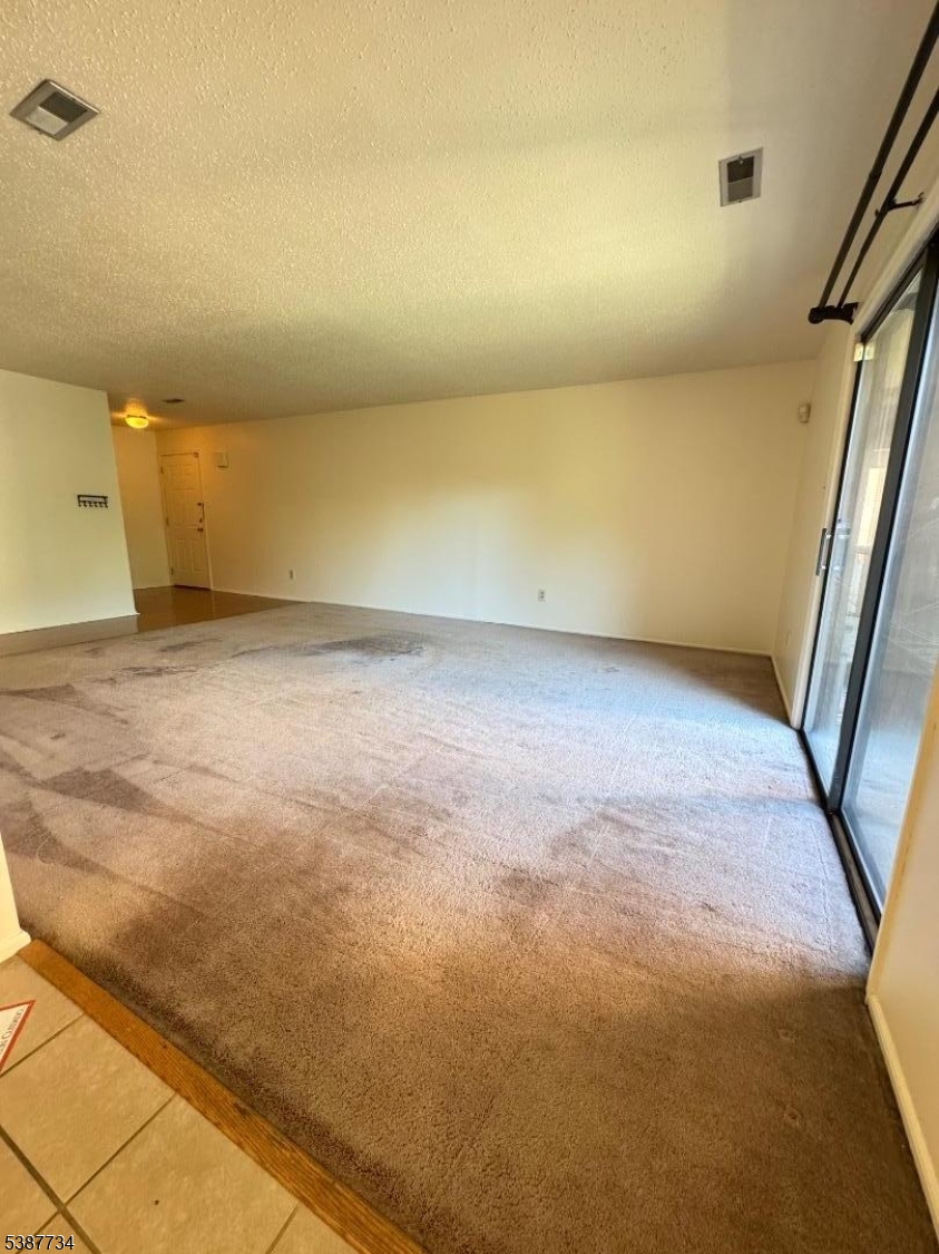 Edison Glen Terr - Residential Lease