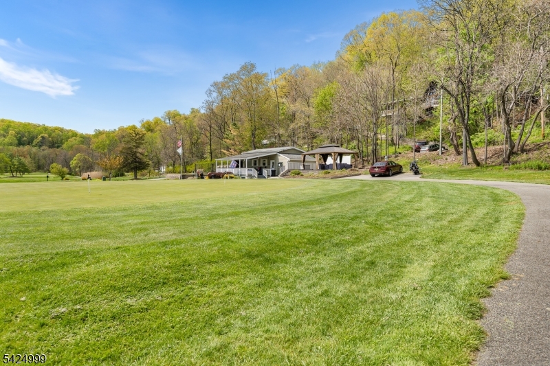 Deer Run Golf & Tennis Club - Residential