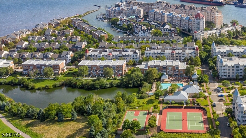 Port Liberte - Residential