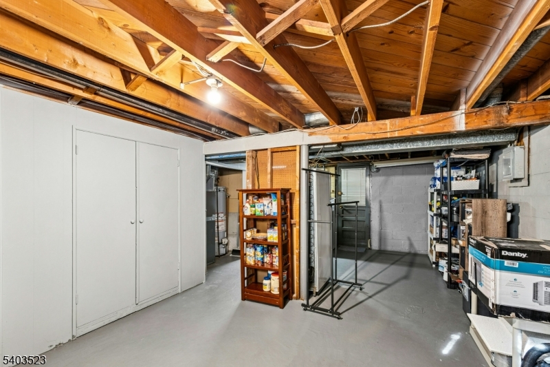 Cranford Border - Residential