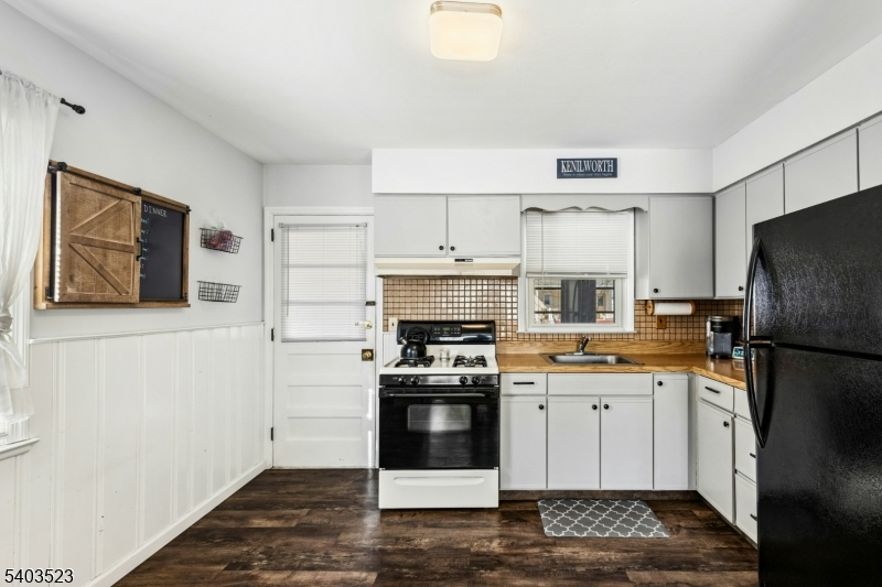 Cranford Border - Residential