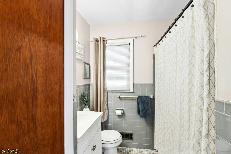 Cranford Border - Residential