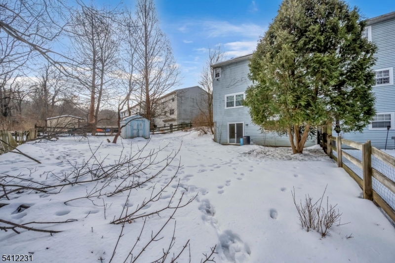 Shabbecong Village - Residential