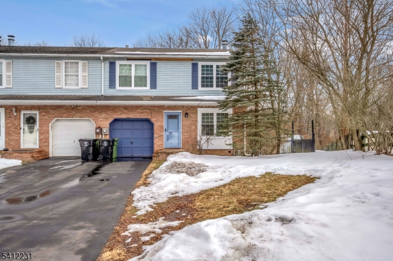 Shabbecong Village - Residential