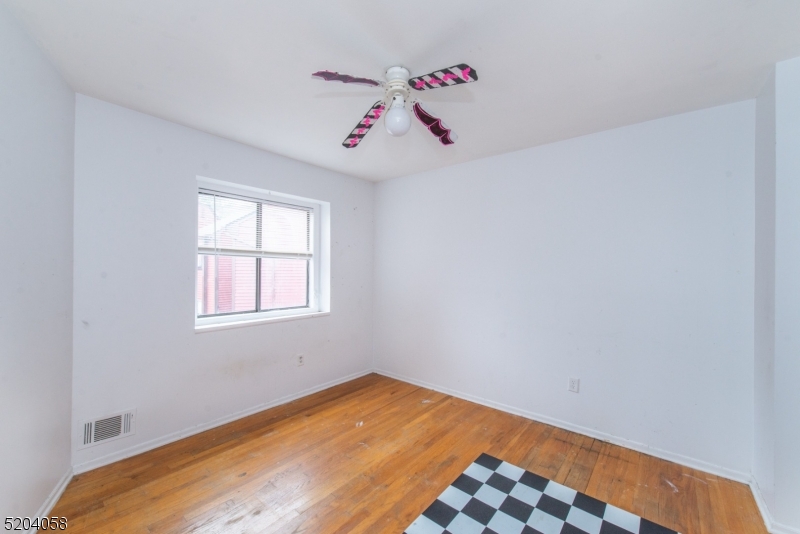 Hastings Square - Residential