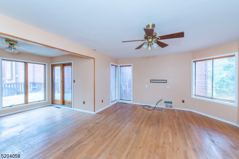 Hastings Square - Residential