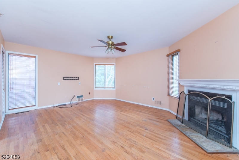 Hastings Square - Residential